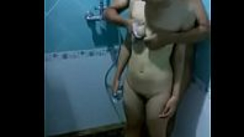 แอบถ่ายxxx เสียวหี เย็ดในห้องน้ำ เย็ดหี เย็ดบนพื้น